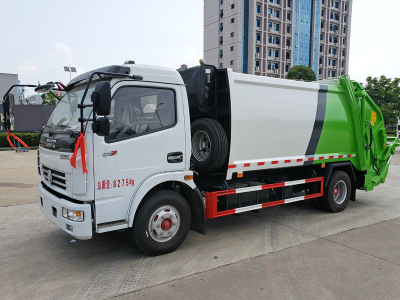 國(guó)六大多利卡 8方 壓縮垃圾車(chē)