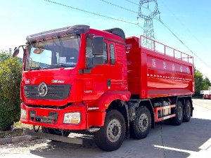 8x4陜汽德龍400馬力油田專用壓裂砂罐車(chē)｜25立方壓裂砂罐車(chē)